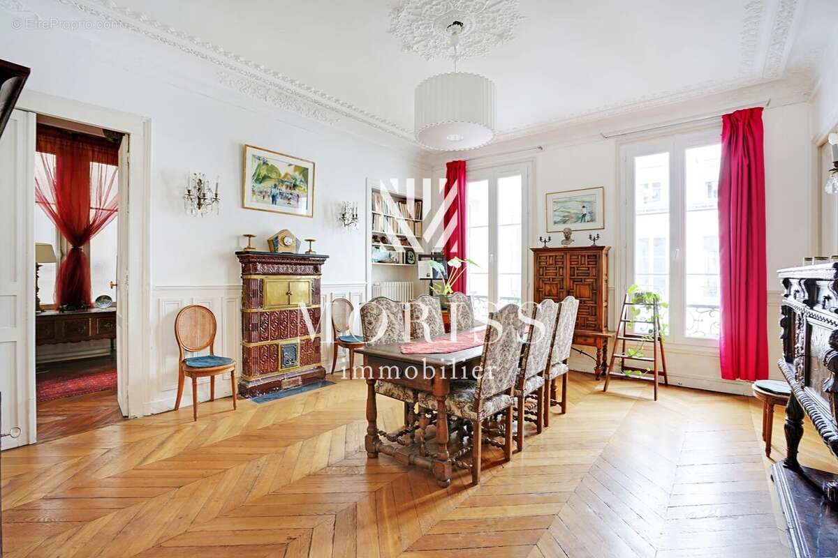 Appartement à PARIS-11E