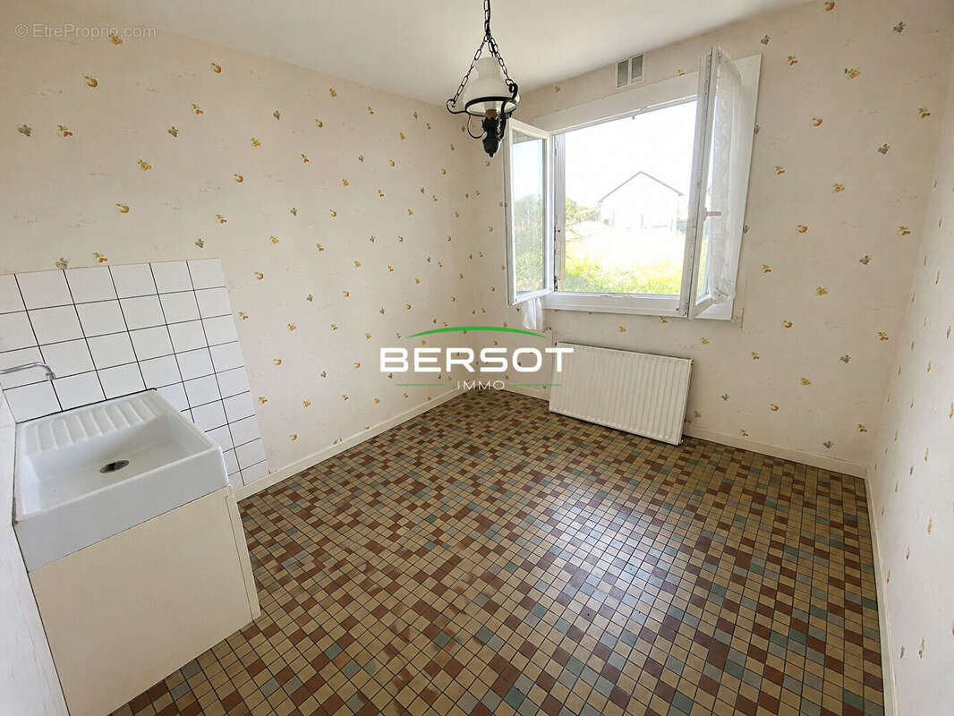 Maison à TRAVES