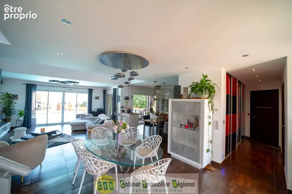 Coup de cœur   superbe villa 230 m2 avec piscine chauffée - photo 25