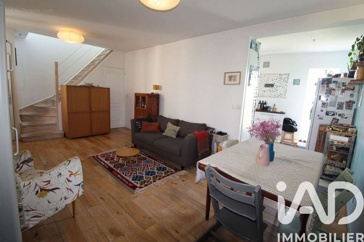 Photo 3 - Maison à IVRY-SUR-SEINE