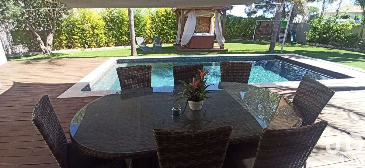 Photo 2 - Maison à PUGET-SUR-ARGENS