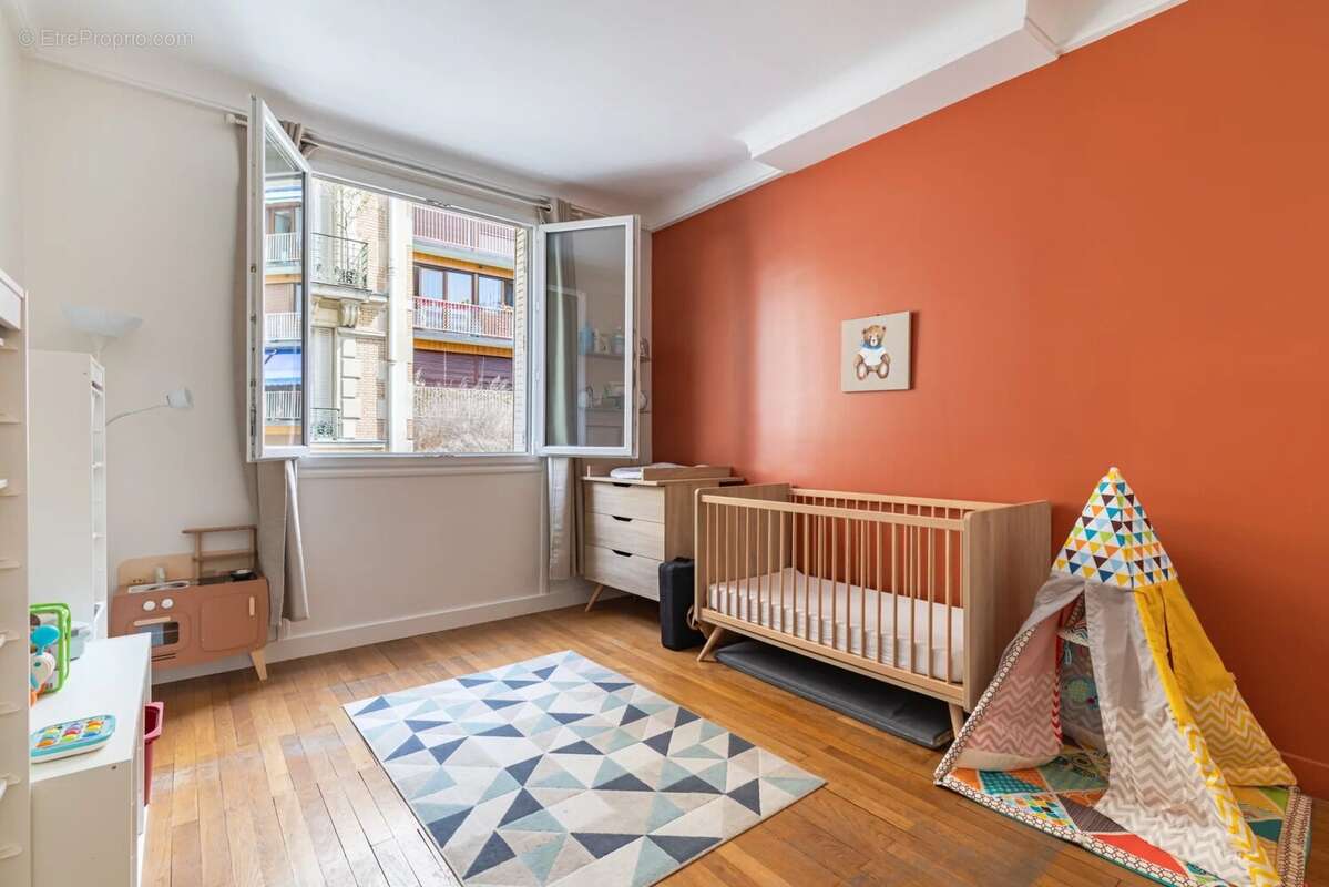 Appartement à BOULOGNE-BILLANCOURT