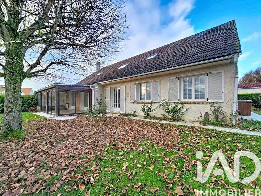 Photo 1 - Maison à SAINT-PIERRE-DU-PERRAY