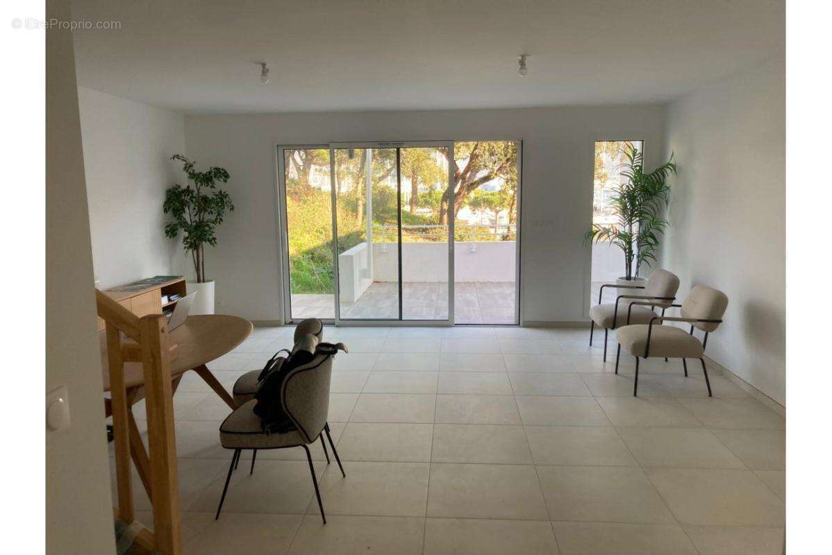 Maison T4 de 92m² à LA SEYNE-SUR-MER - photo 4