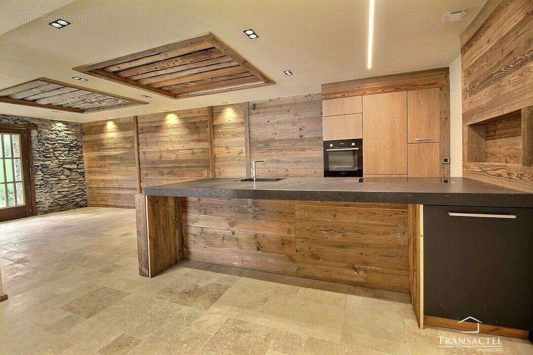 Appartement à LES CONTAMINES-MONTJOIE