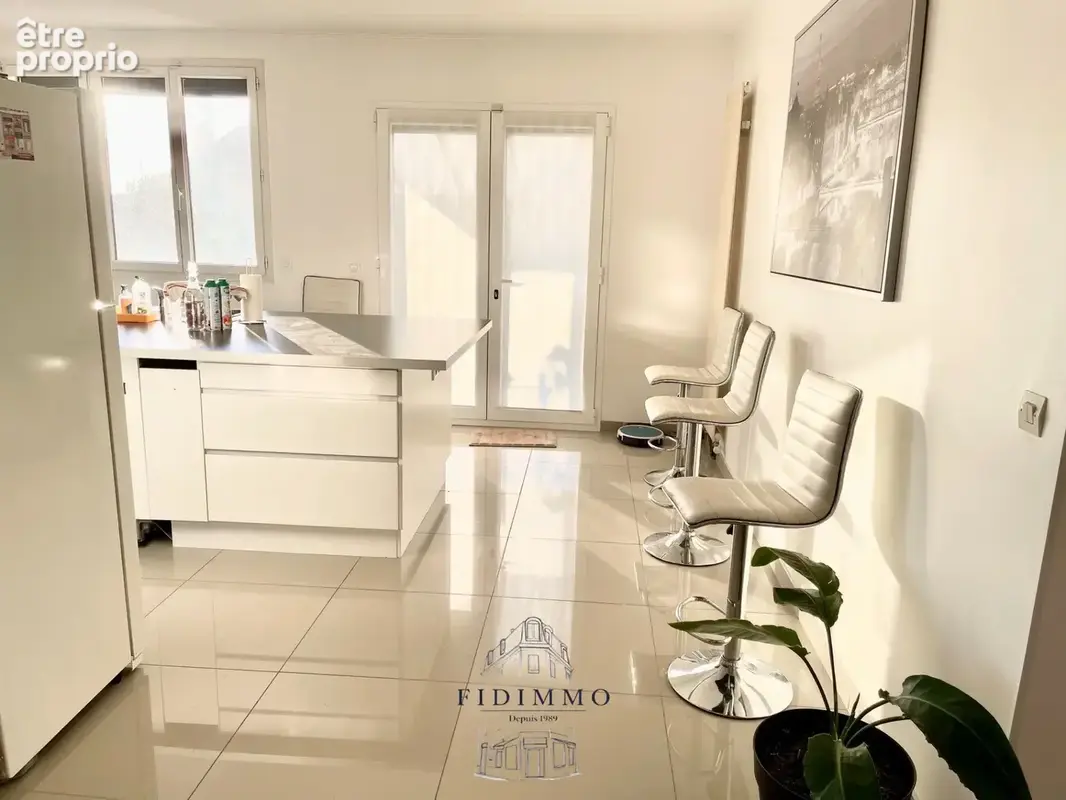 4367- Maison familiale à deux pas du centre-ville - photo 6