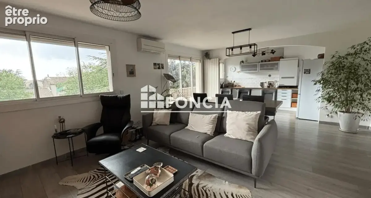 Appartement à LUNEL