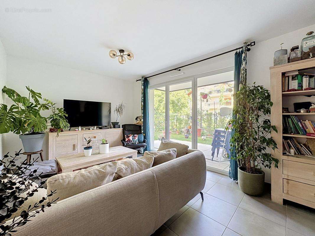 Appartement à SAINT-PIERRE-EN-FAUCIGNY