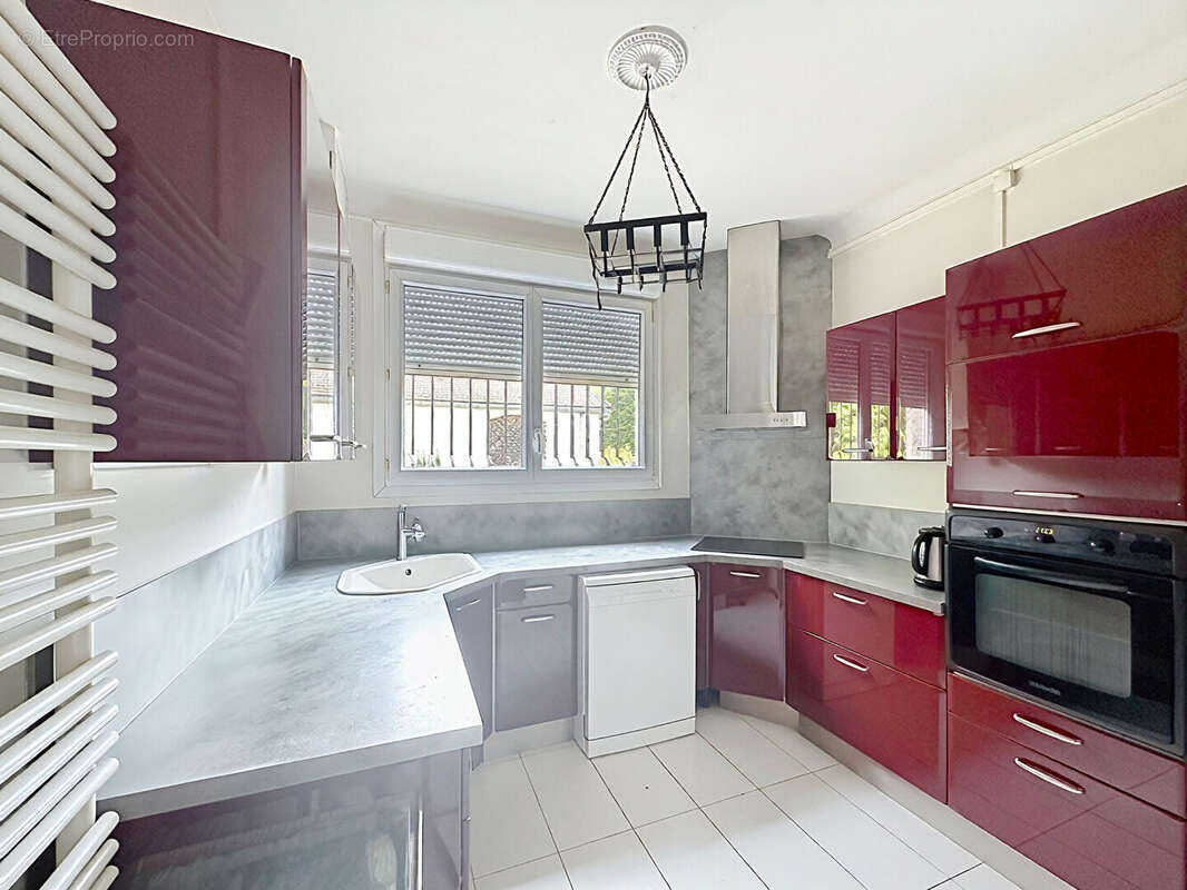 Maison Bourgeoise de 10 pièces + F2 Meaux - photo 4