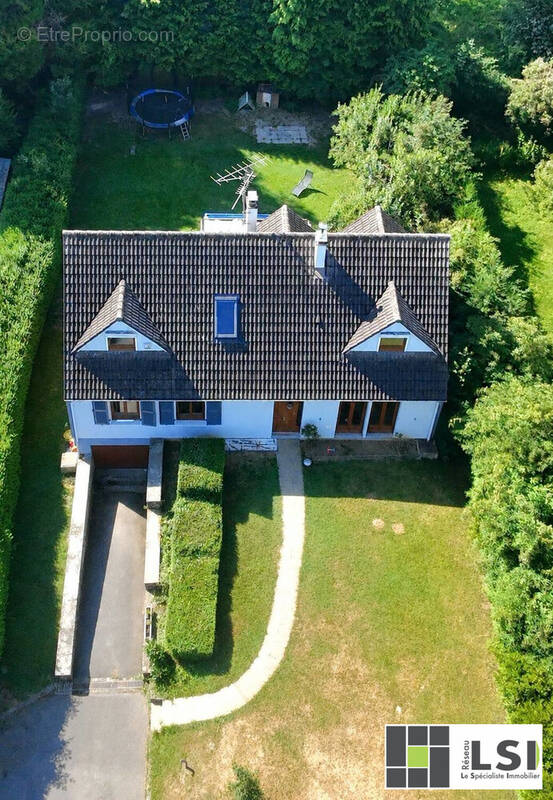 Maison à FERRIERE-LA-GRANDE