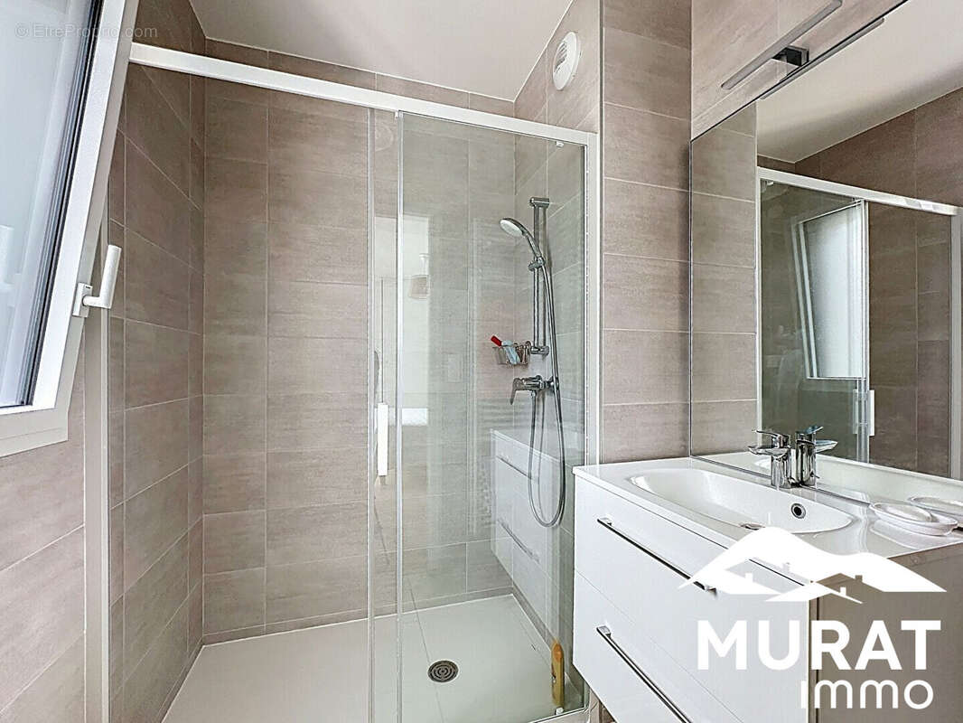 Appartement à CHAMALIERES