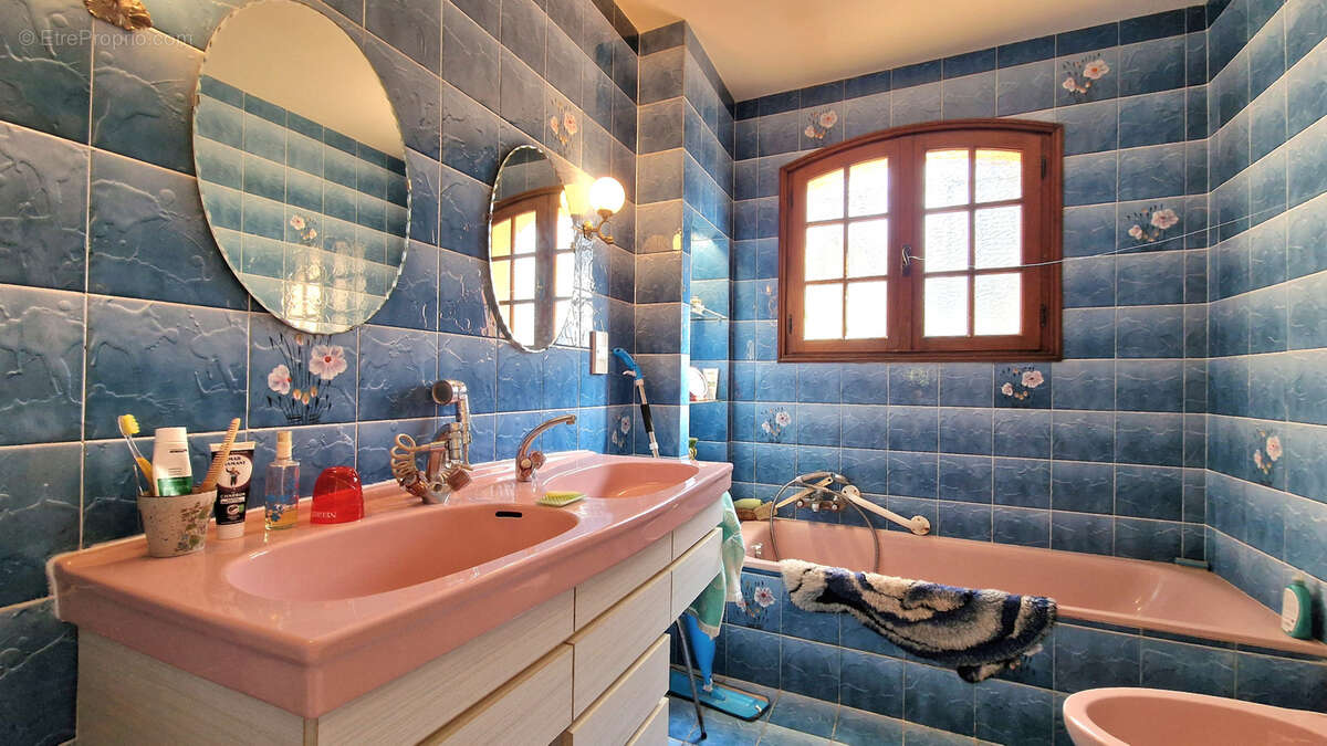 Maison à SAINT-RAPHAEL