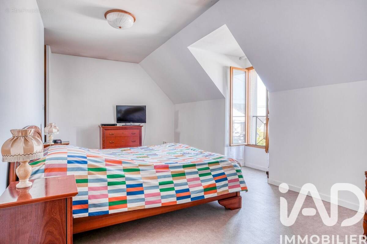 Photo 1 - Maison à TREMBLAY-EN-FRANCE