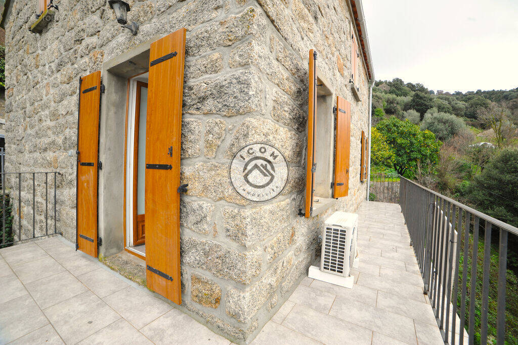 Maison à FOZZANO