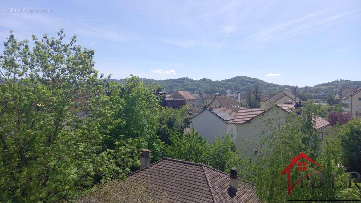 Appartement à LONS-LE-SAUNIER