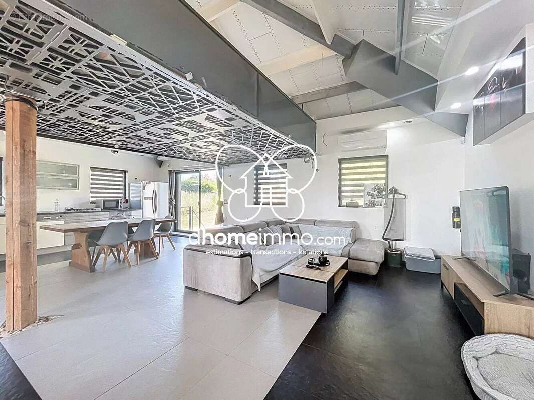 Maison à RAIMBEAUCOURT