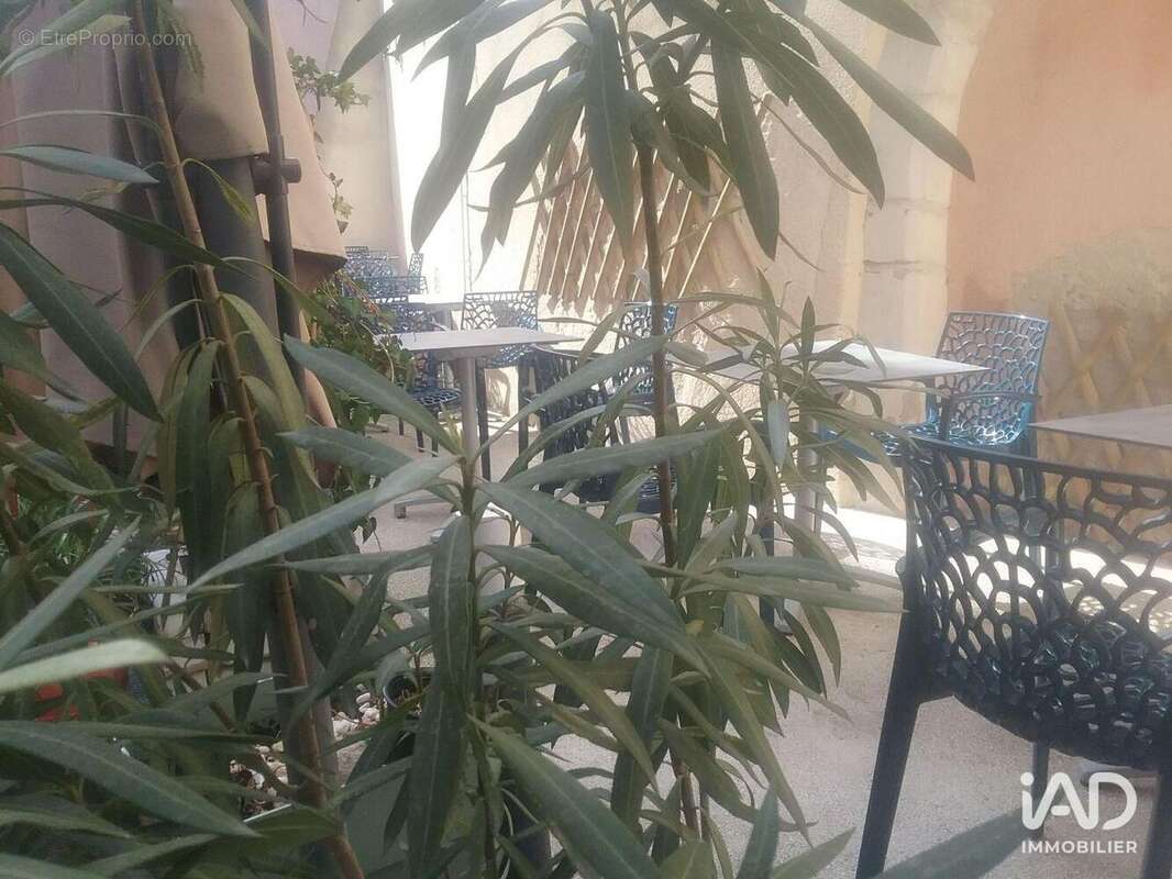 Photo 2 - Commerce à GIGNAC