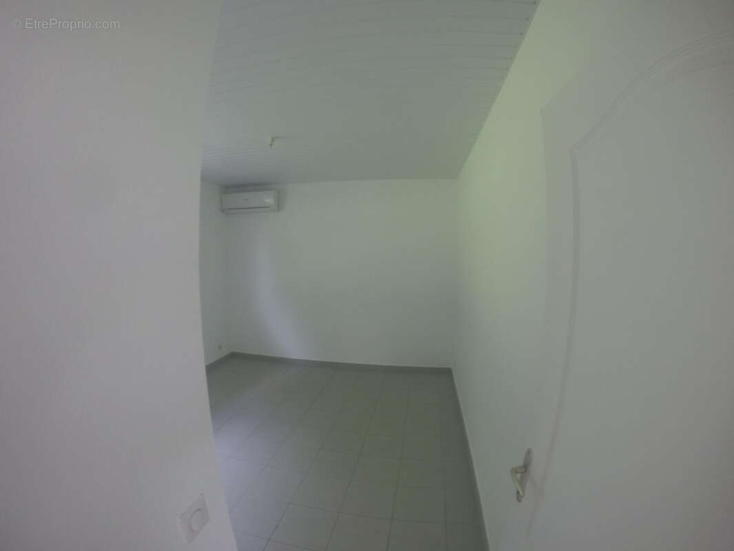 2 Maisons T3 Jumellées à Montjoyeux les Vagues - photo 2