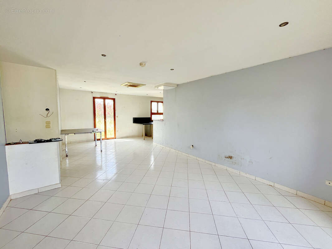 Maison de plain pied 82m2 , 3 chambres - photo 4