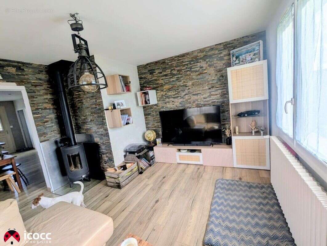 Maison à VENANSAULT