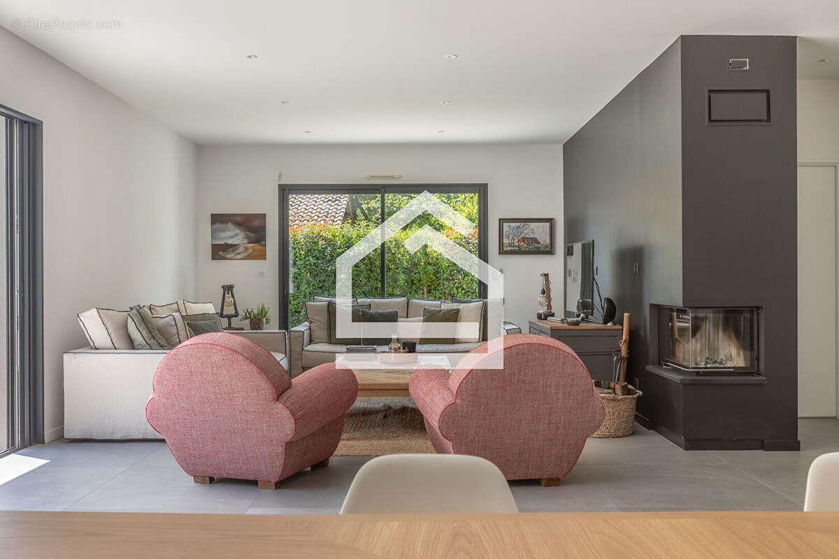 Maison à SAINT-AUBIN-DE-MEDOC