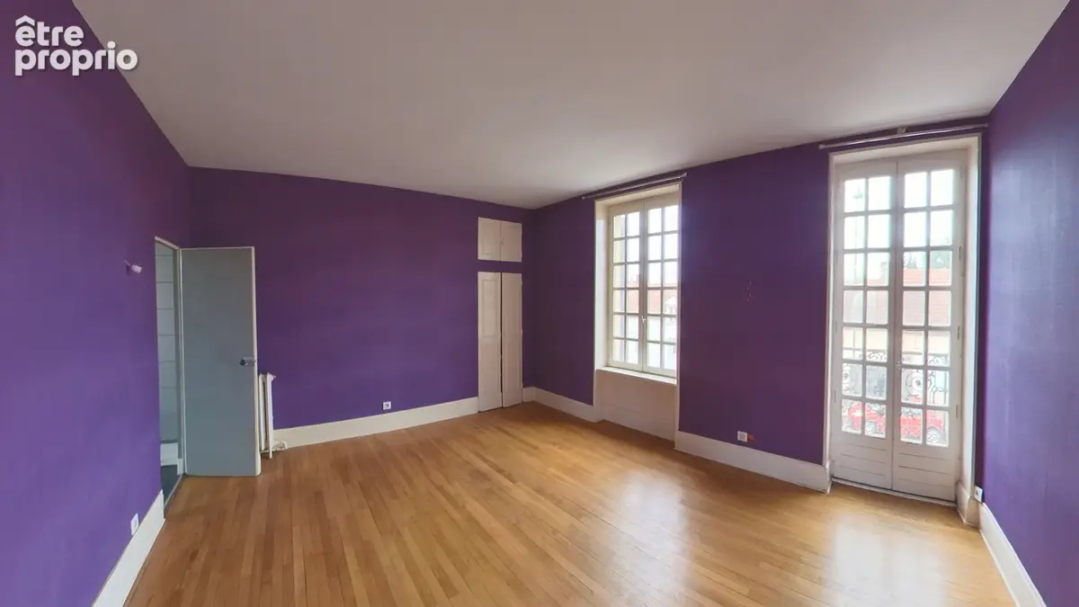 Maison 6 pièces 180 m² à vendre à Commentry (03600) - photo 8