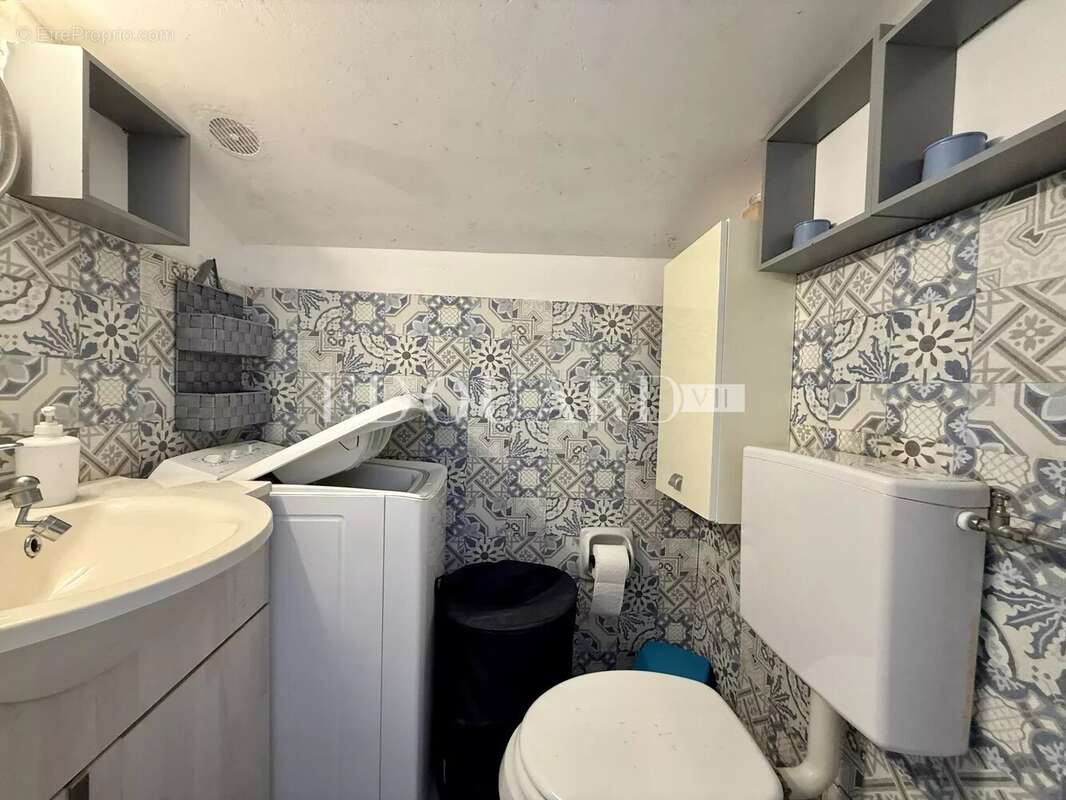 Appartement à ROQUEBRUNE-CAP-MARTIN