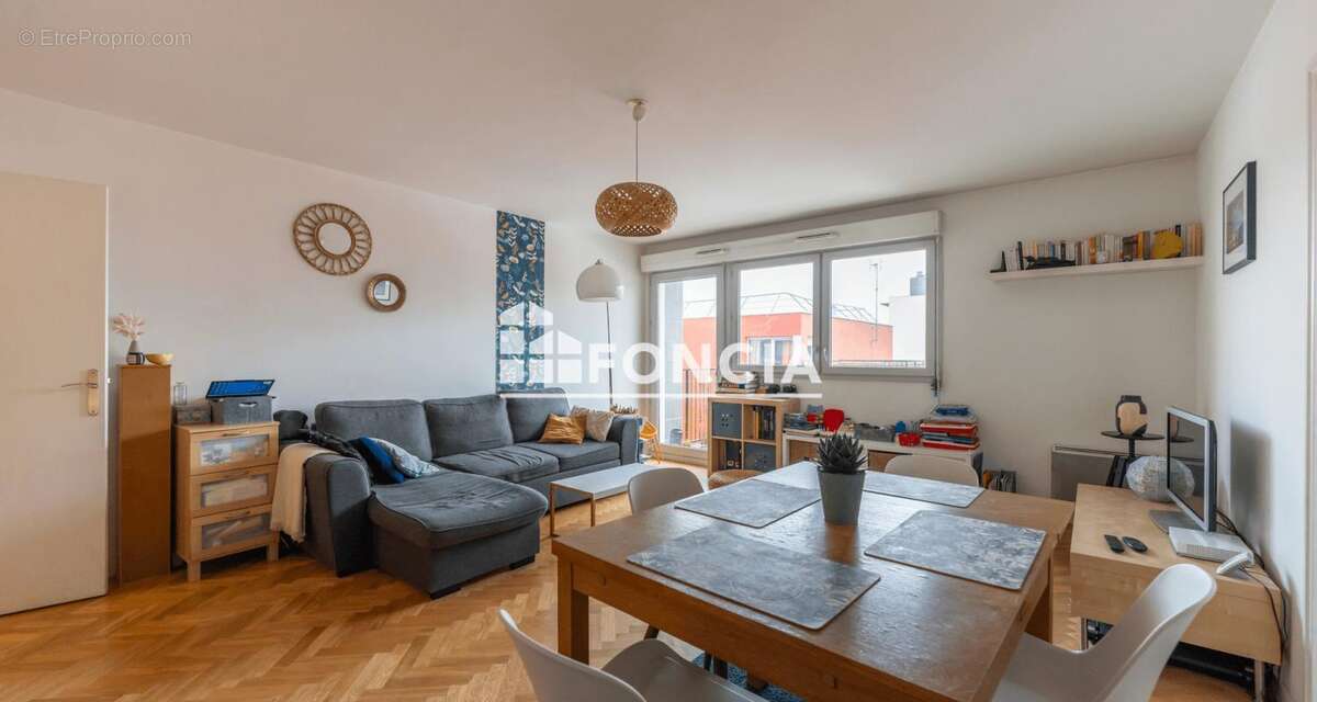 Appartement à VILLEJUIF