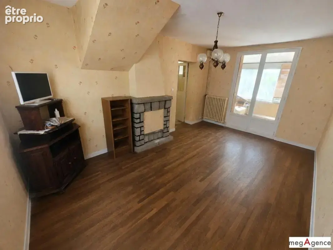 Maison de bourg en pierre 4 chambres - photo 7
