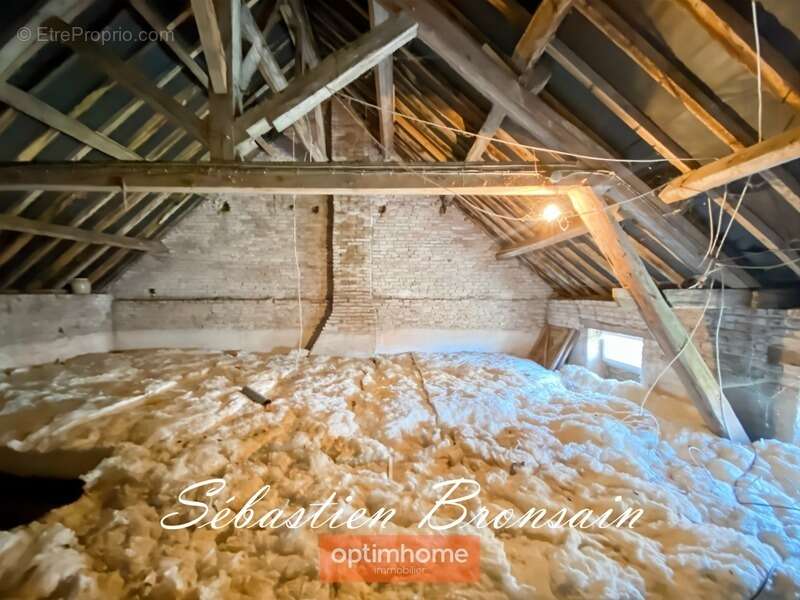 Maison à BOUSSELANGE