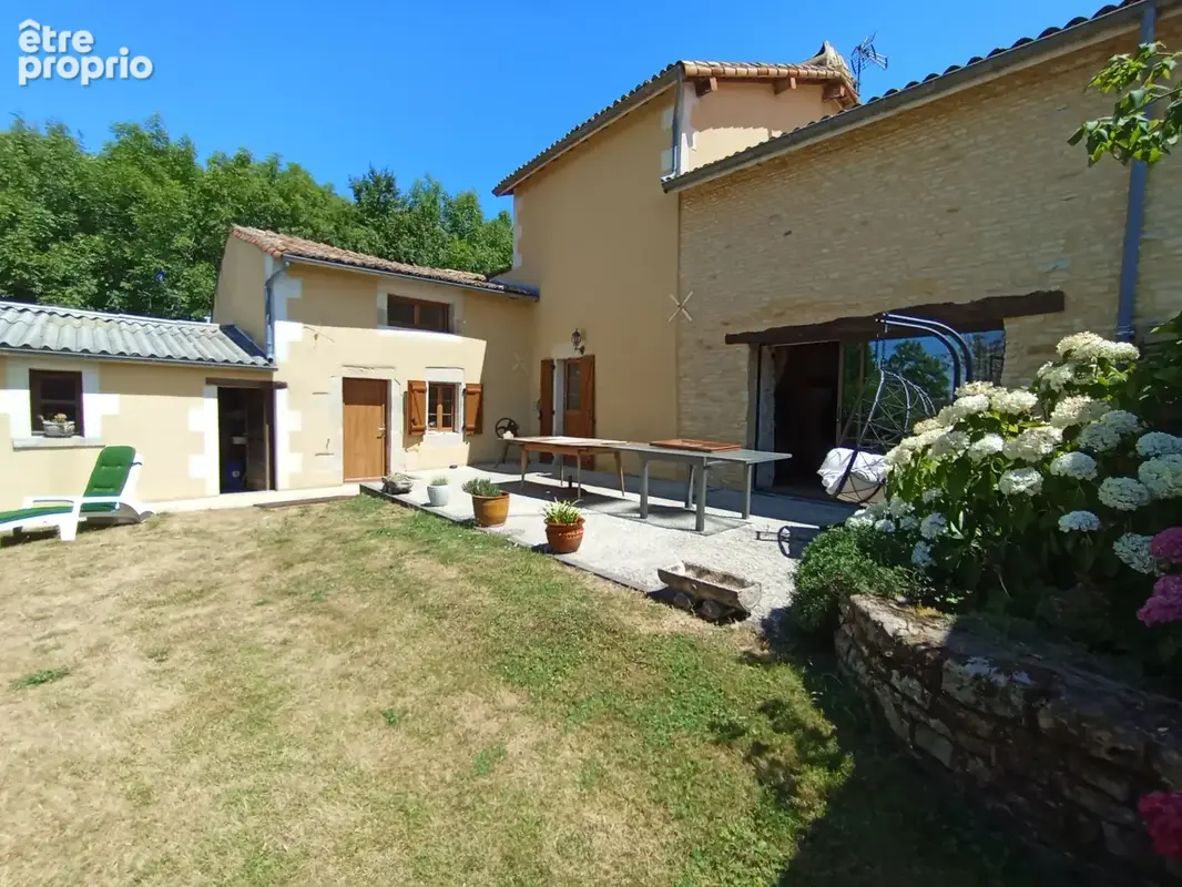 Maison à SAIVRES