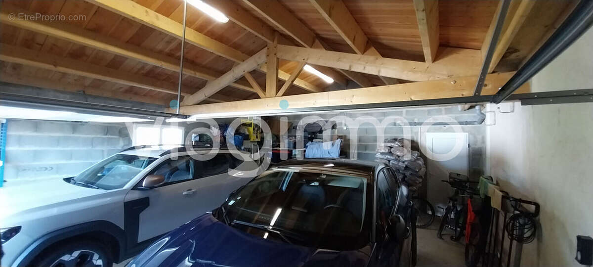 Maison à SAINT-URBAIN