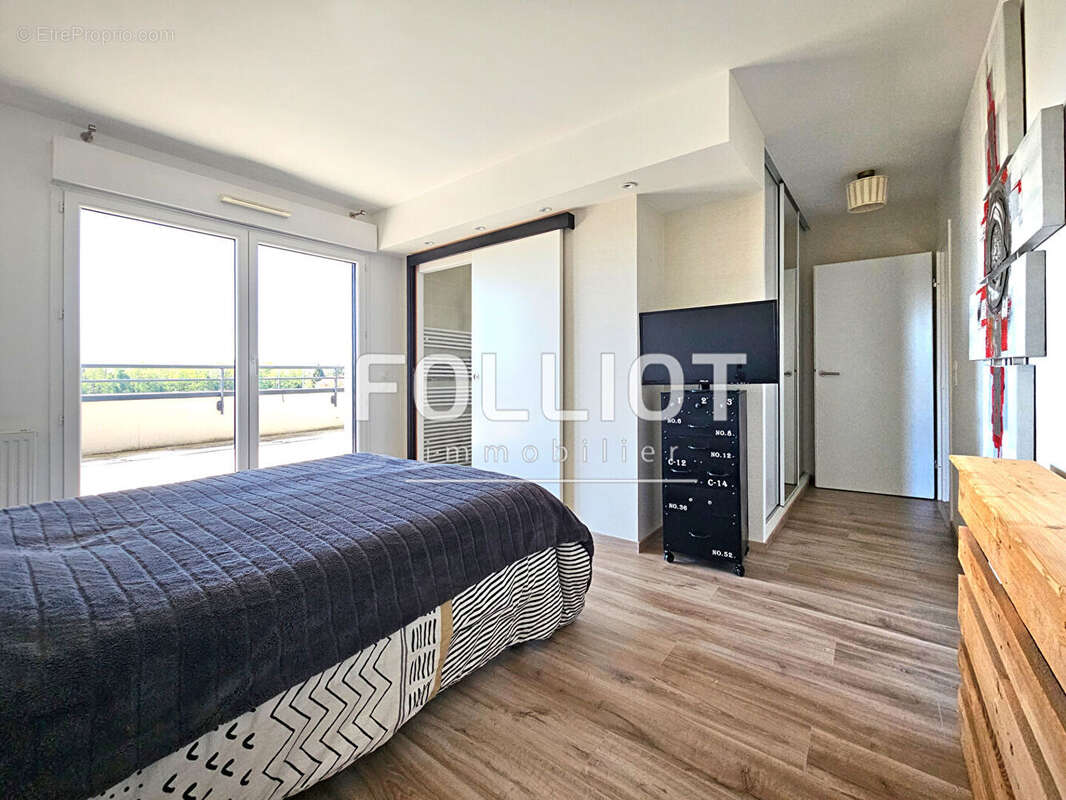 Appartement à MONDEVILLE