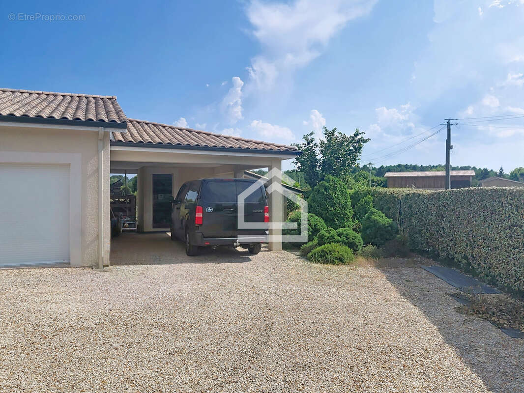 Maison à LA BREDE