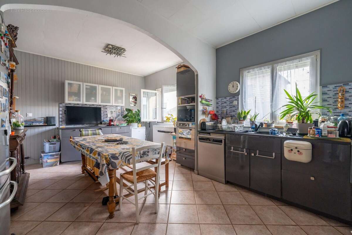 Maison à SAINT-DENIS