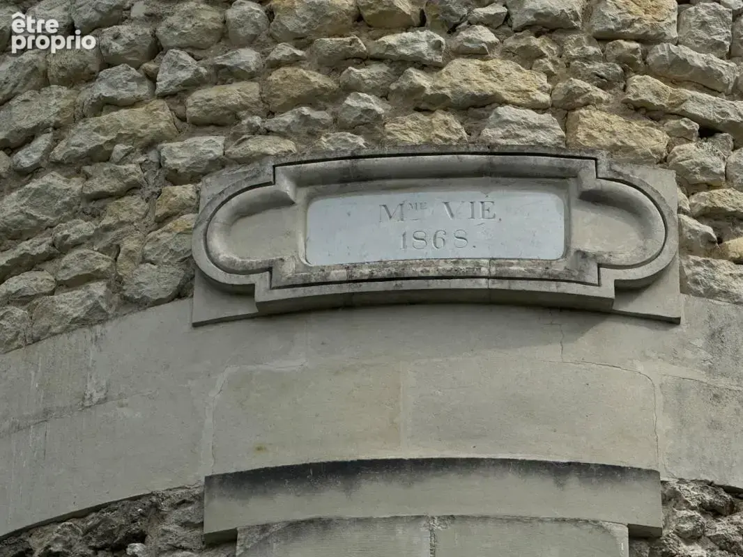 Château de Penchien – Domaine de caractère à réinventer, fort potentiel événementiel et touristique – Mansigné (Sarthe) - photo 5