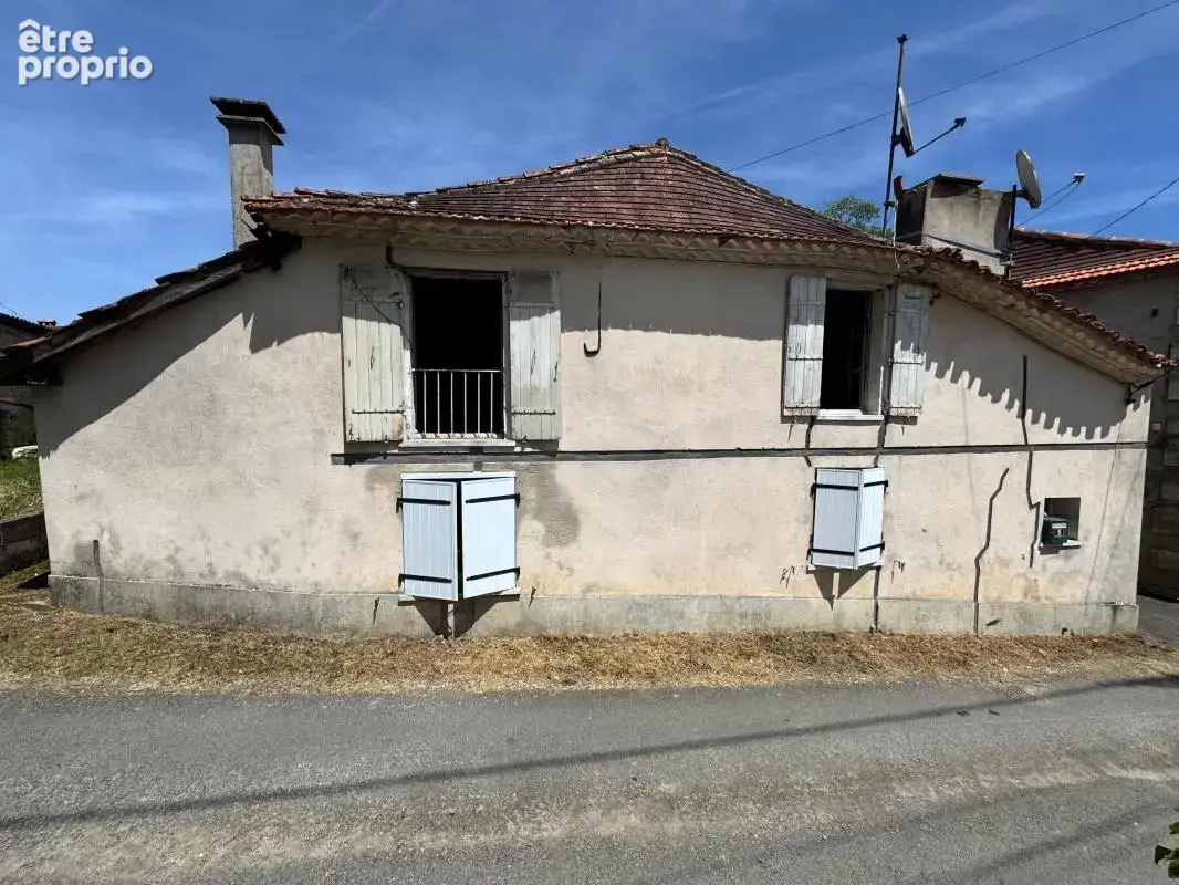 Maison à SAINT-GERMAIN-DU-SALEMBRE