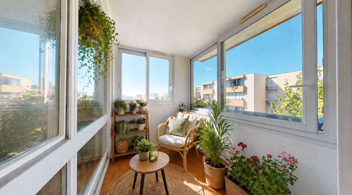 Appartement Roissy En Brie 5 pièce(s) 98.90 m2 - photo 2