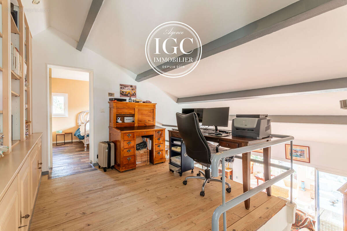 Maison à CARRY-LE-ROUET