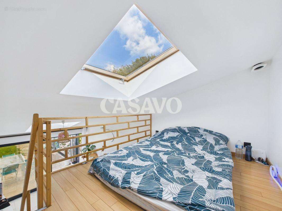 Maison à SAINT-MAUR-DES-FOSSES