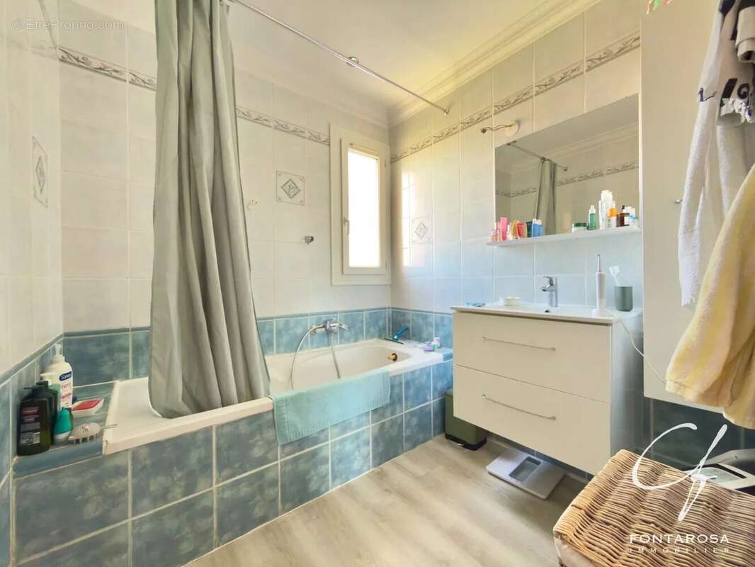 Appartement 4 pièces avec parking, cave et loggias à Fréjus – Proche plage - photo 12