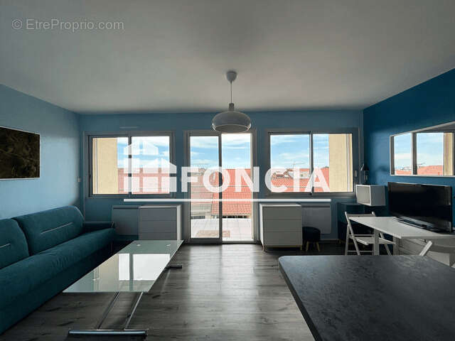 Appartement à MEYZIEU