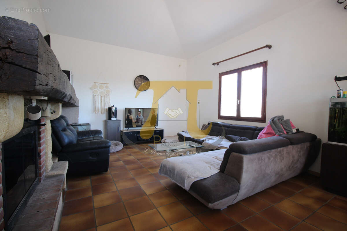 Grande maison familiale proposant 2 logements. - photo 8
