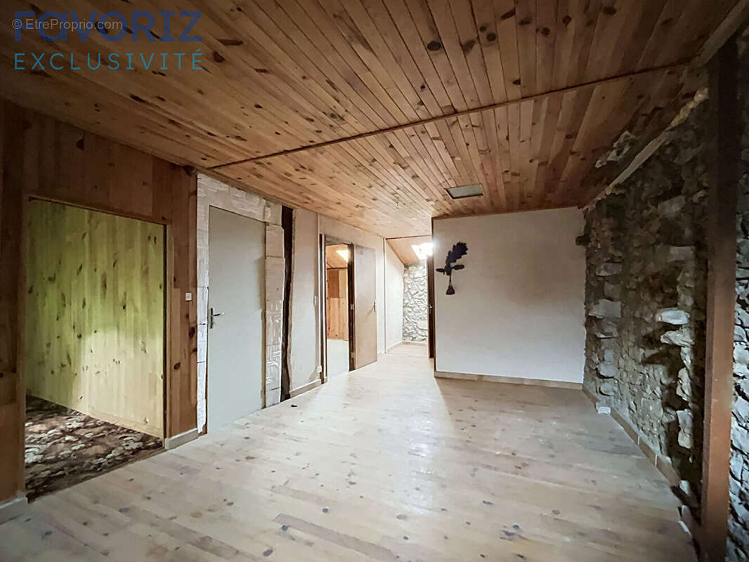 Villa Domremy-La-Pucelle 6 pièces 320 m2 - photo 12
