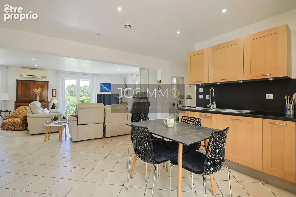 Maison T5 de 119m2 en très bon état - photo 12