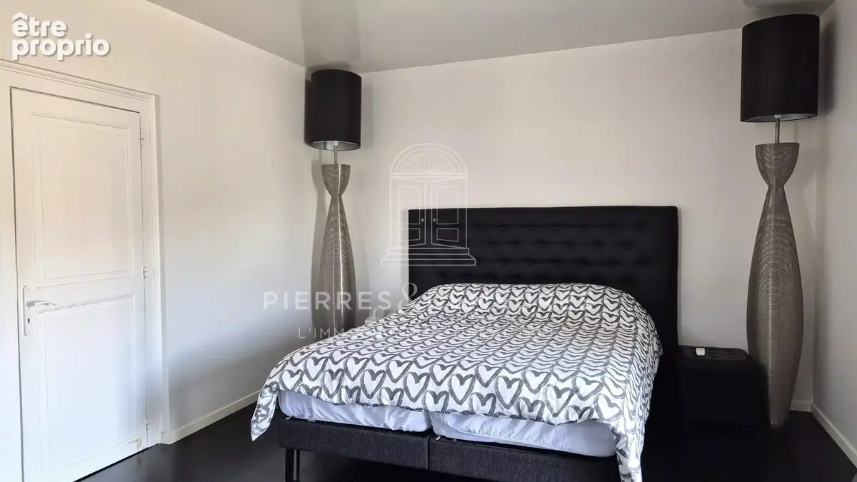 Propriété atypique avec patio et piscine chauffée - photo 12