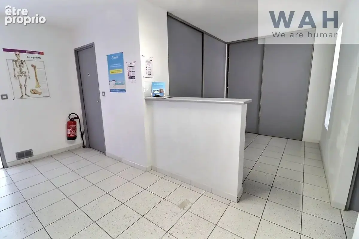 Vente bureau commercial 34800 clermont l'herault - photo 5