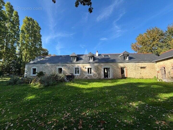 Maison à MORANNES
