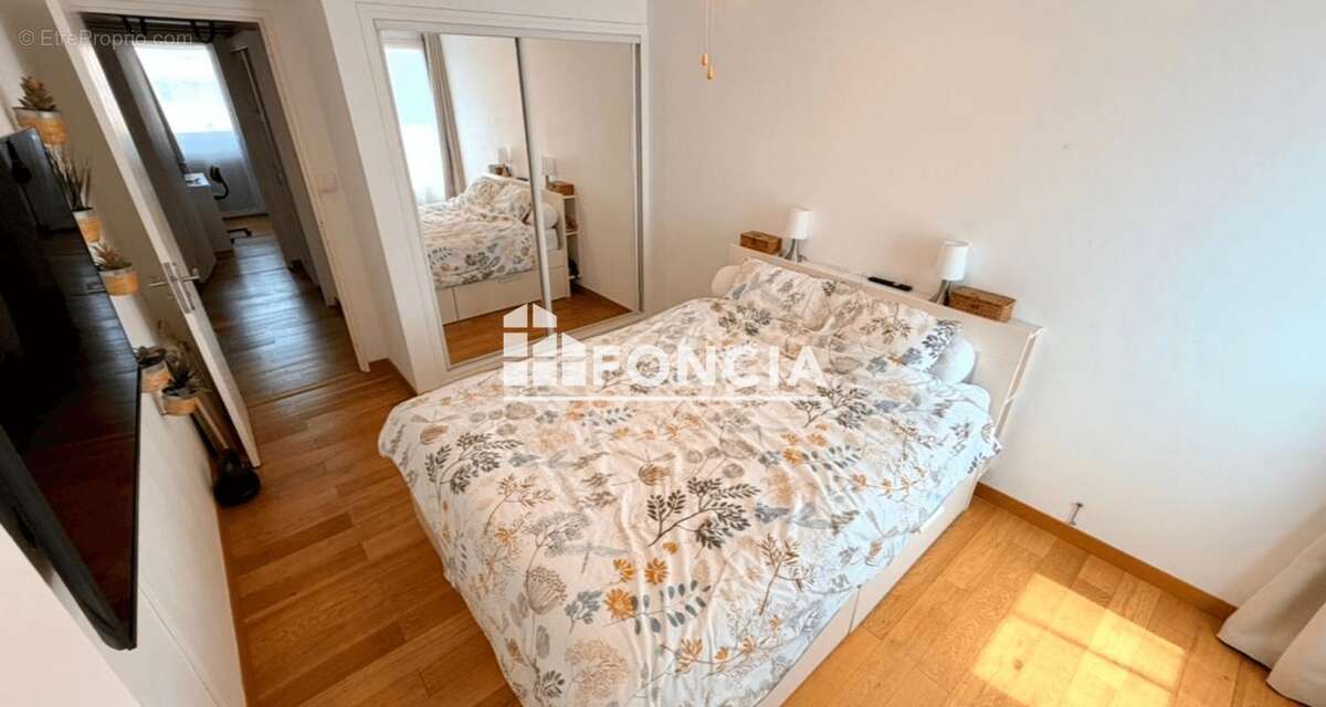 Appartement à HYERES