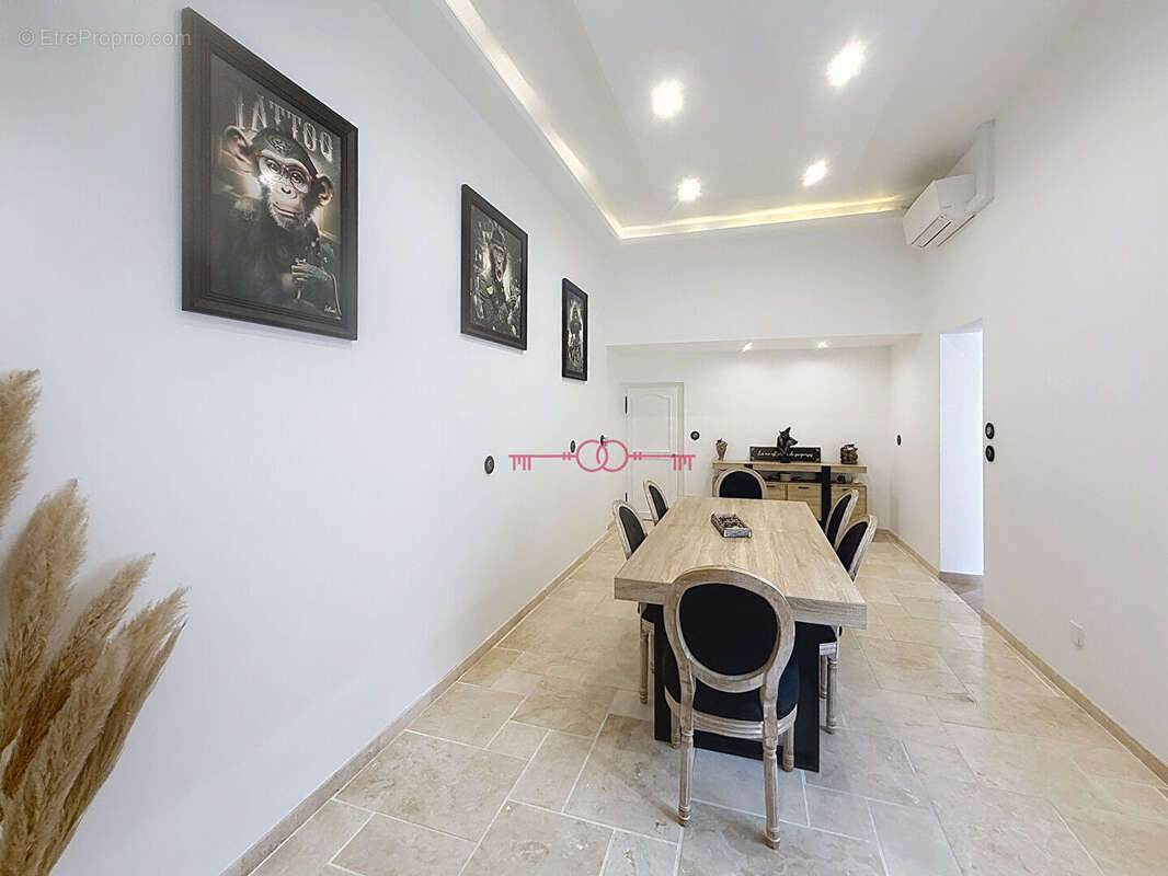 Maison à SAINTE-MENEHOULD